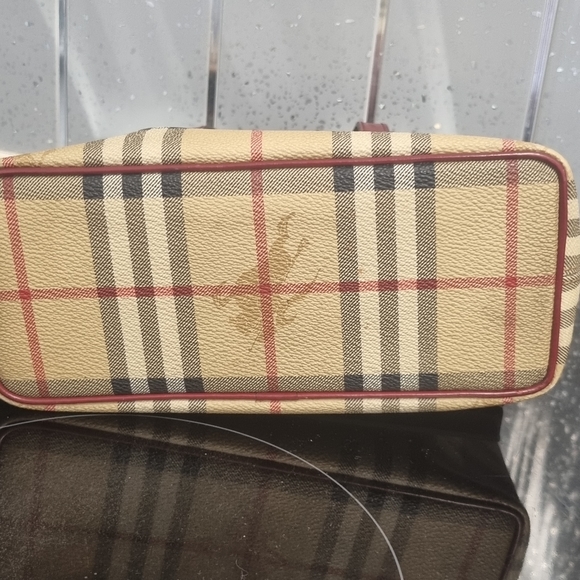 👜Vintage burberry mini bag. Excellent condition. - Picture 3 of 7